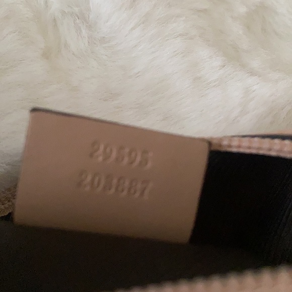 Gucci GG Logo Cosmetic Pouch Bag / R1309 - Picture 4 of 7